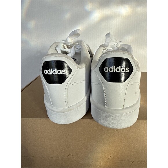 Adidas Neo White Men’s Size 8.5 With Cloud foam. Lace up, white W/black Stripe - Picture 4 of 6